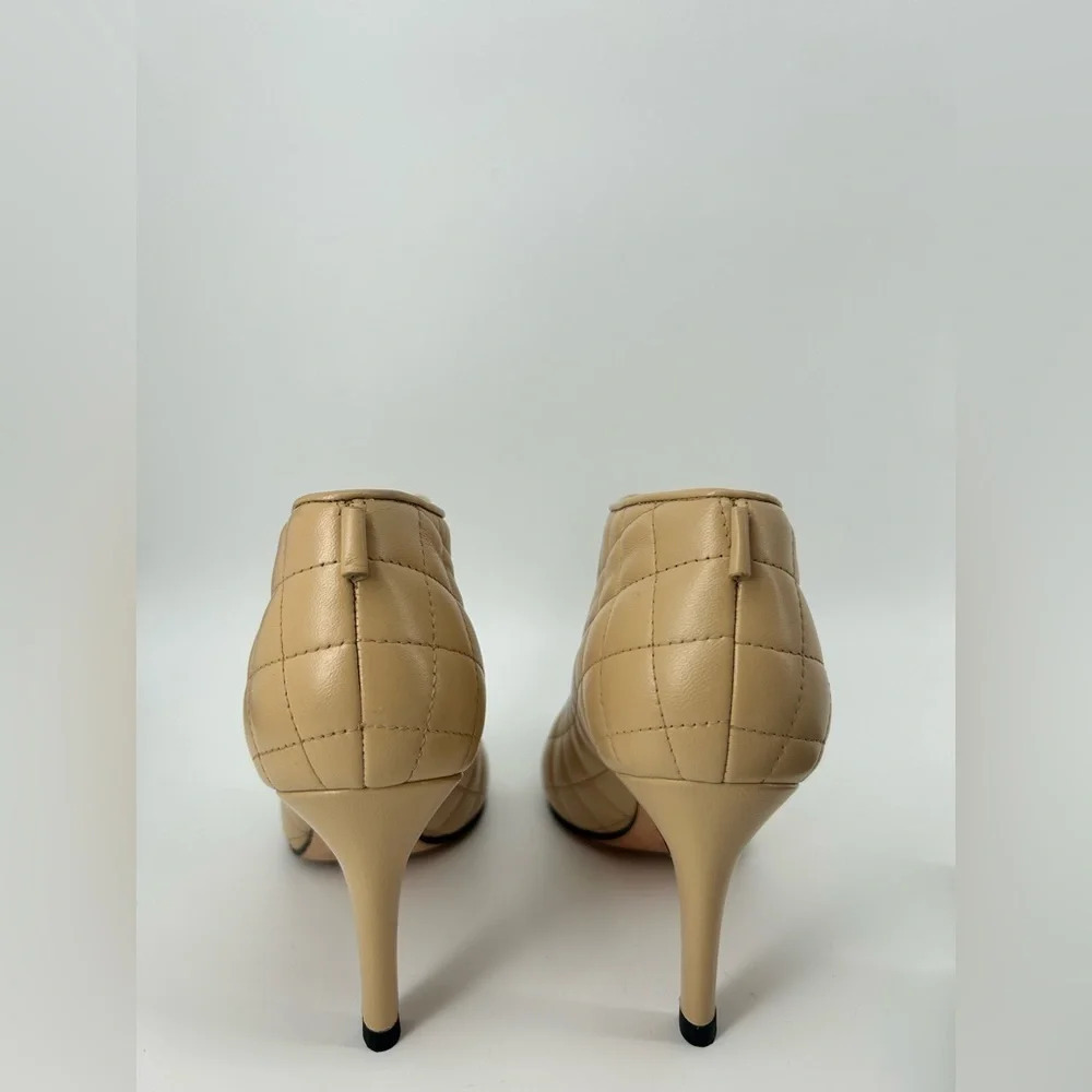 Chanel Beige Quilted Leather w Black Cap Toe Short Bootie Heels Size 38 07A - Picture 8 of 16